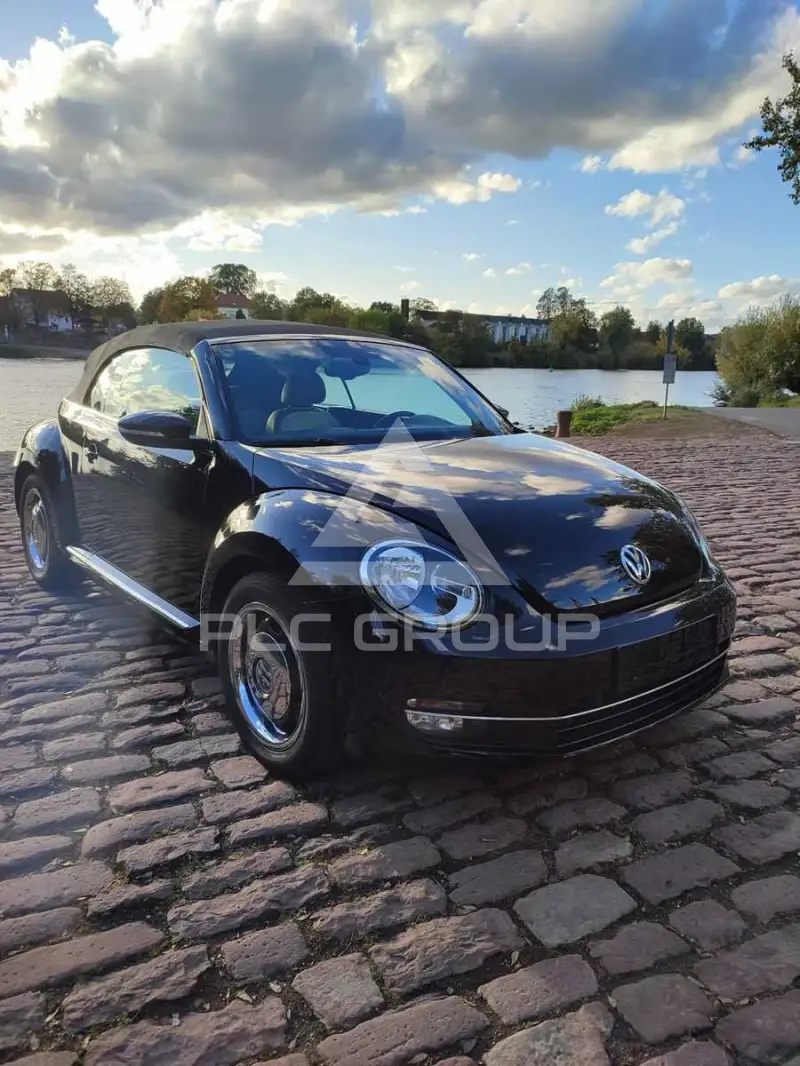 2015 Volkswagen BEETLE