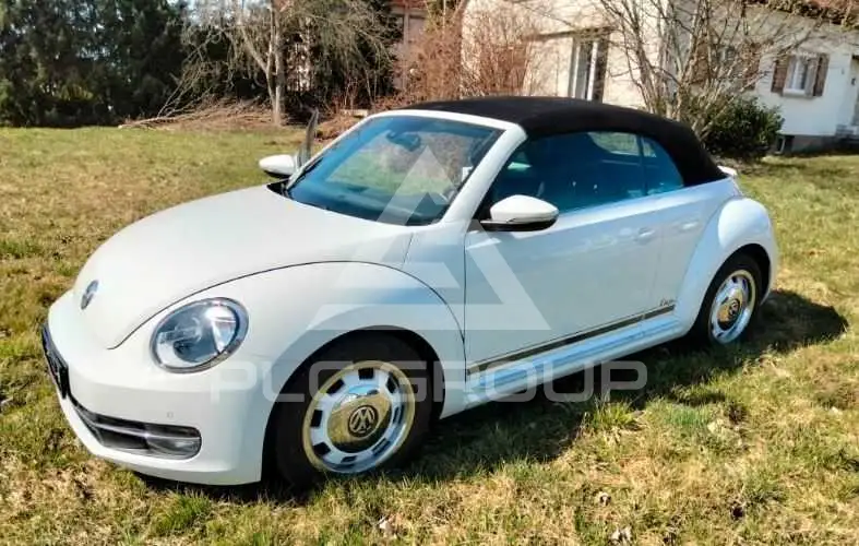 2015 Volkswagen BEETLE