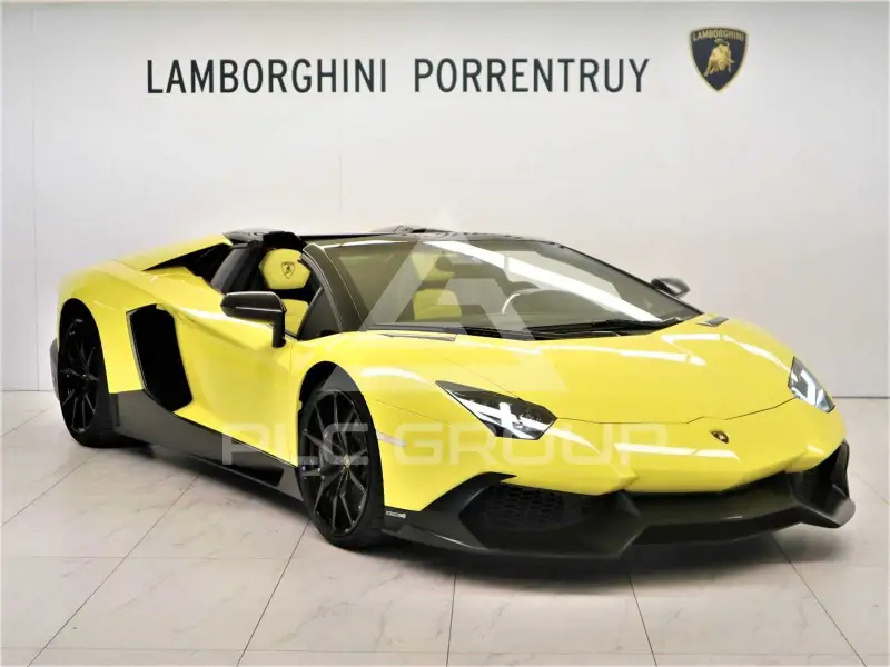 2015 Lamborghini Aventador