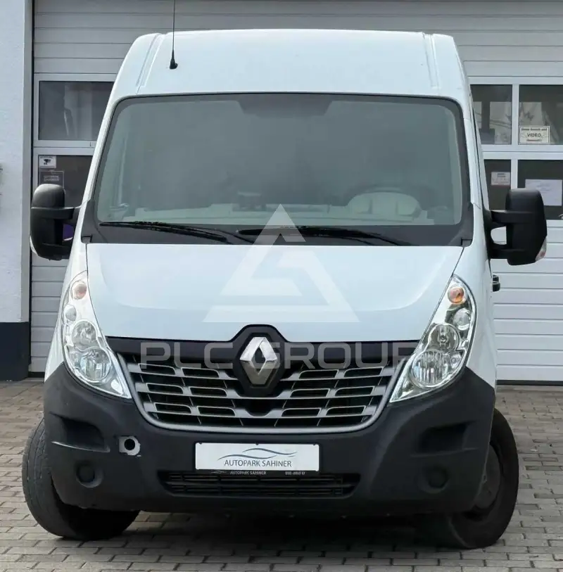 2015 Renault Master