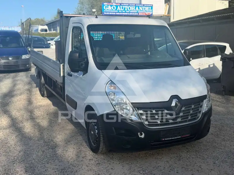 2015 Renault Master