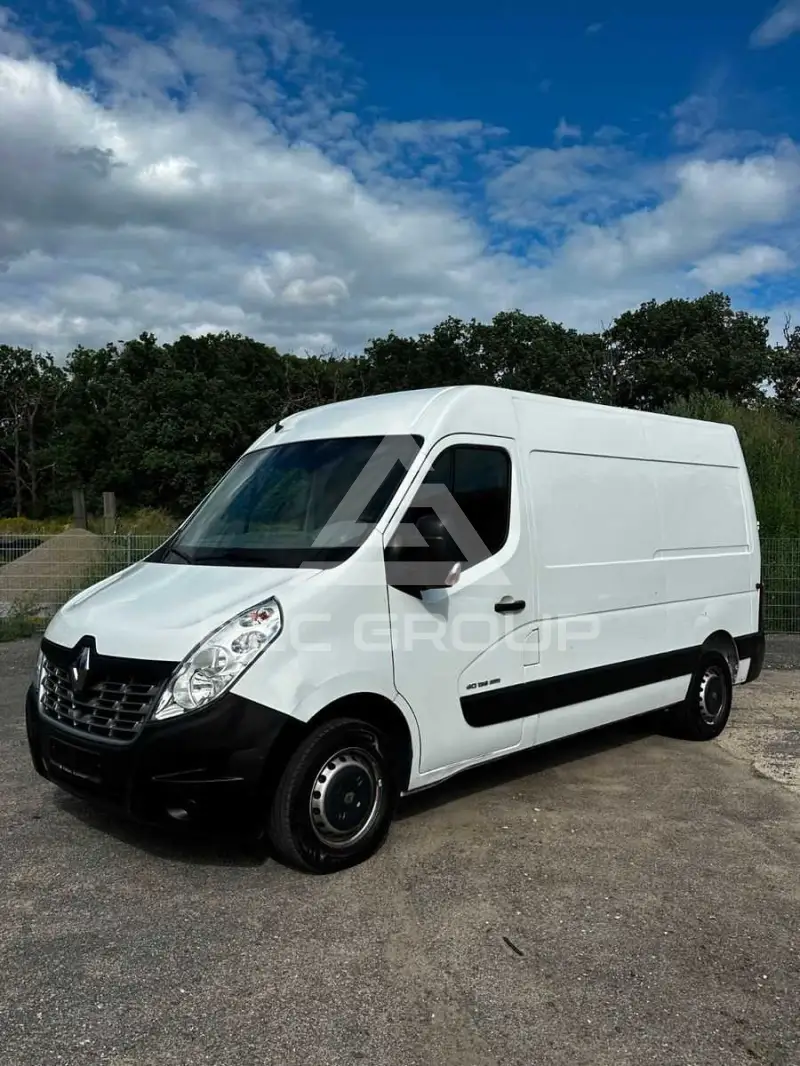 2015 Renault Master