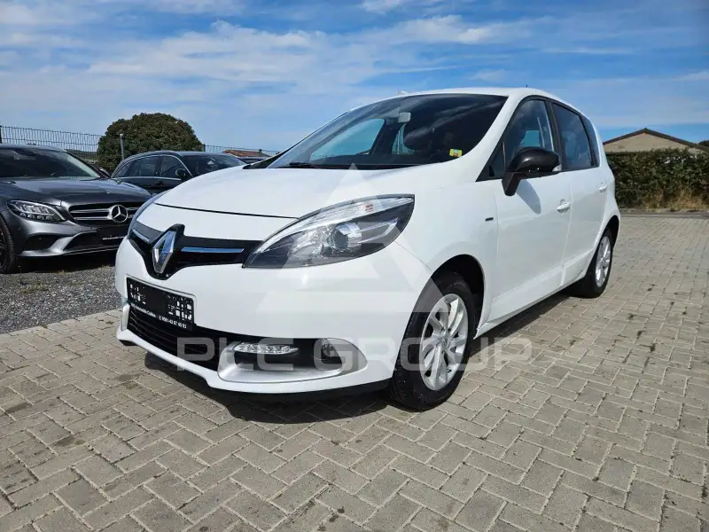 2015 Renault Scenic