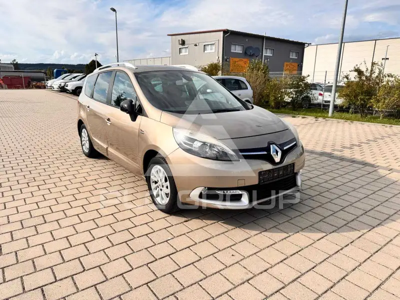2015 Renault Scenic