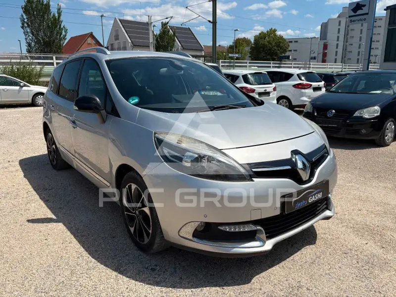 2015 Renault Scenic