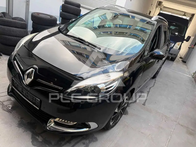 2015 Renault Scenic