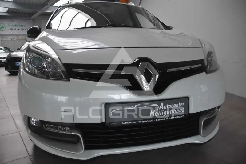 2015 Renault Scenic