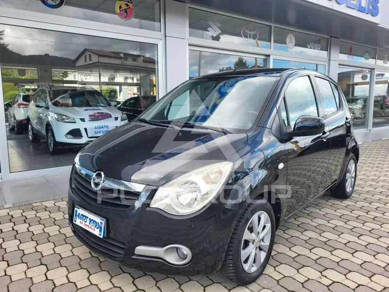 2015 Opel AGILA