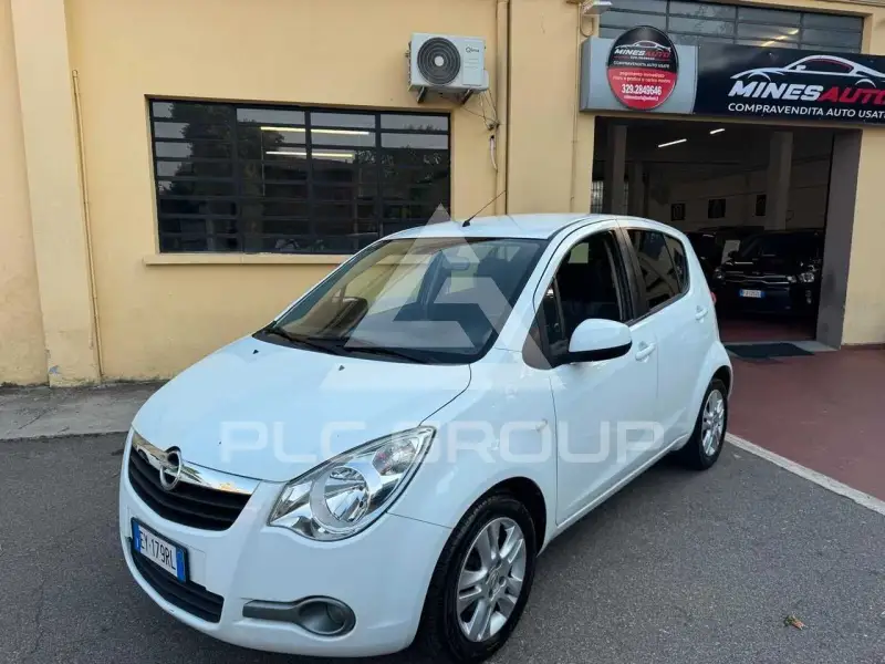 2015 Opel AGILA