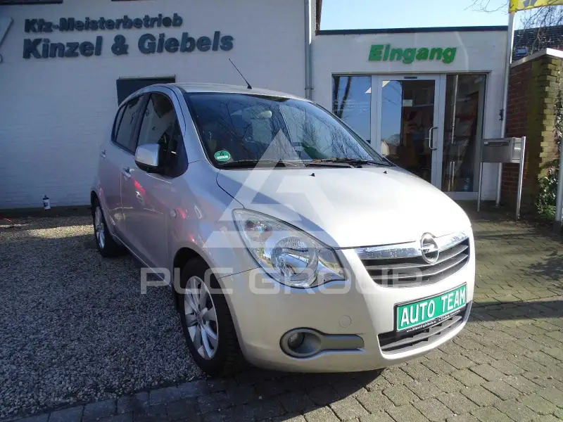 2015 Opel AGILA