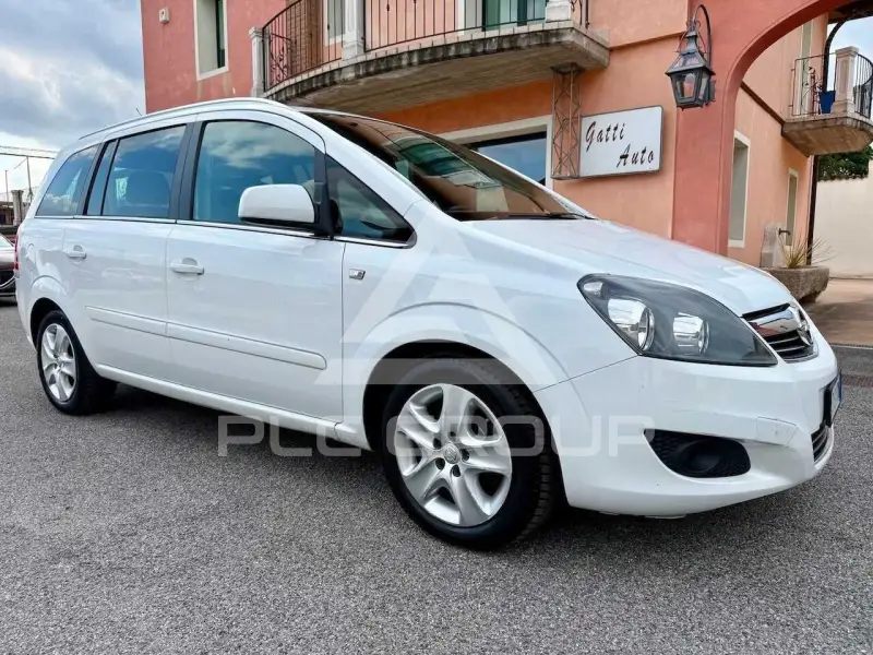 2015 Opel ZAFIRA