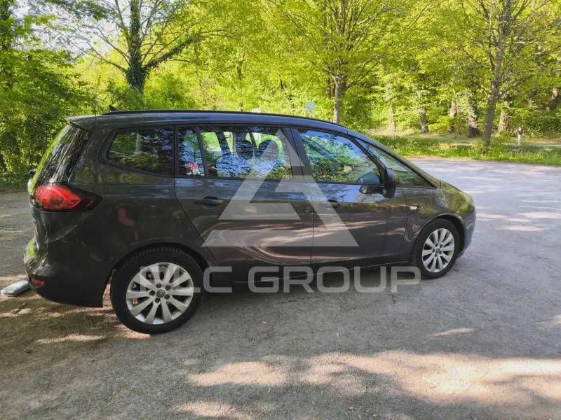 2015 Opel ZAFIRA