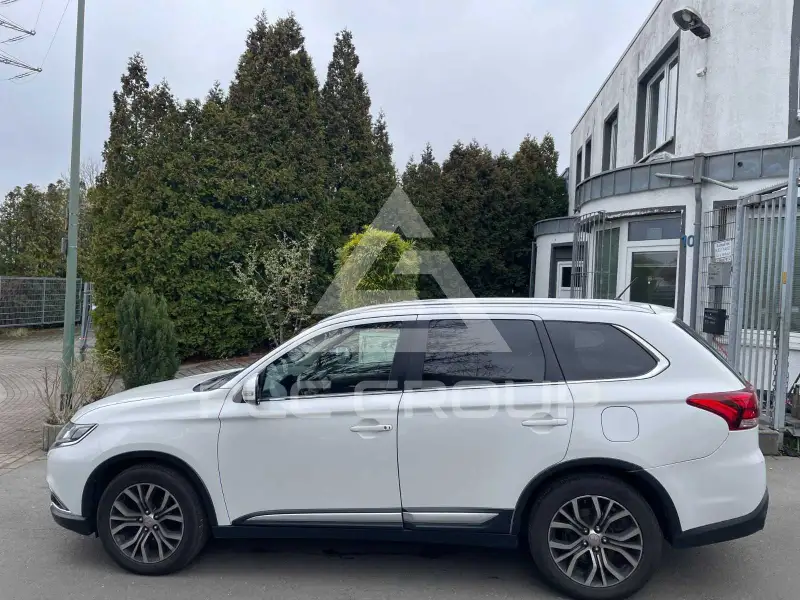 2016 Mitsubishi OUTLANDER