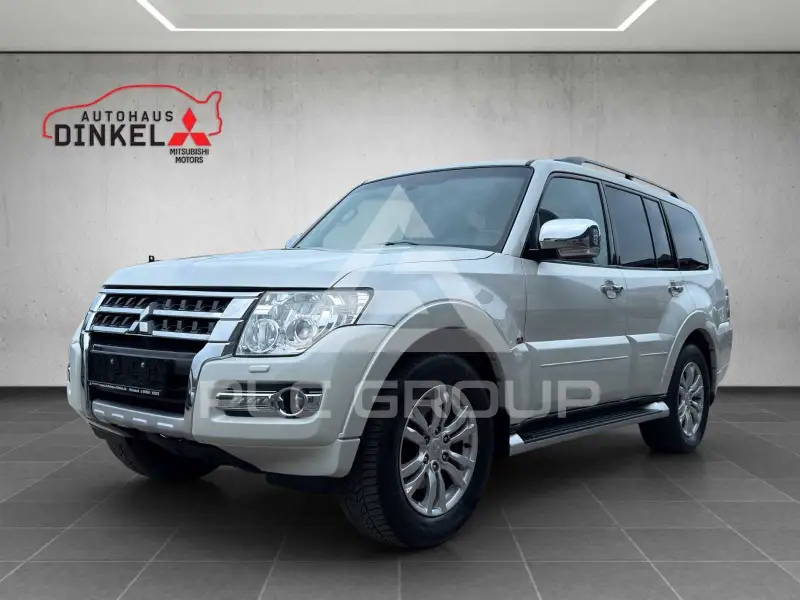 2016 Mitsubishi PAJARO