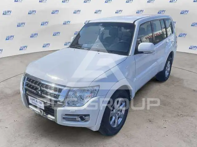 2016 Mitsubishi PAJARO