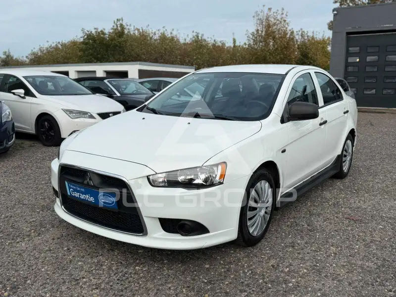 2016 Mitsubishi LANCER