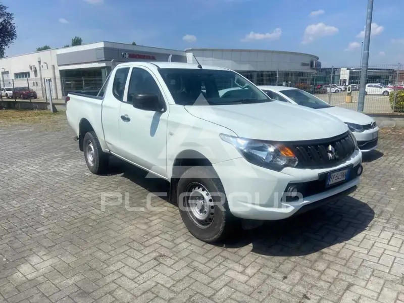 2016 Mitsubishi L200