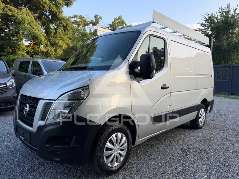 2016 Nissan NV 400