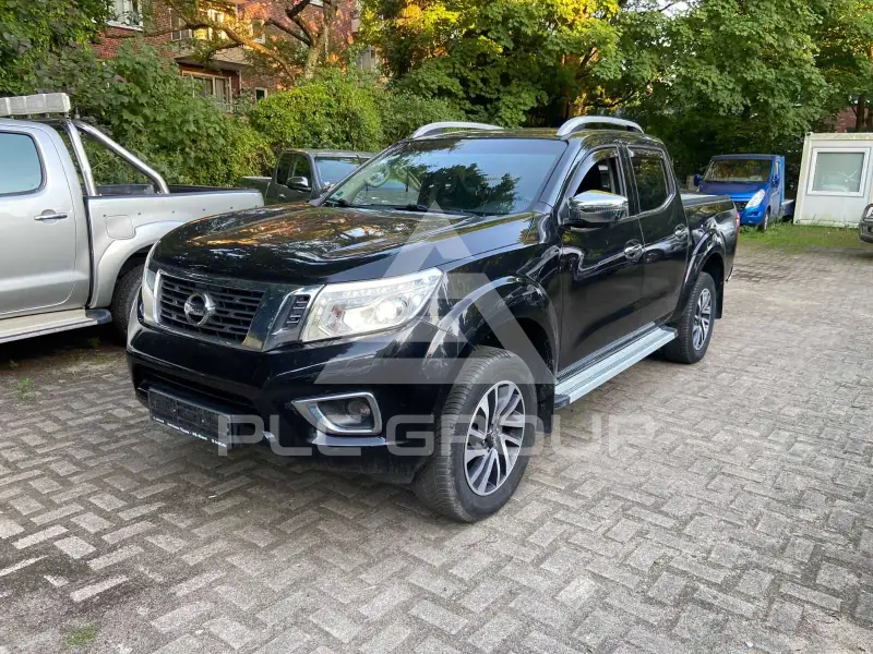 2005 Nissan Navara