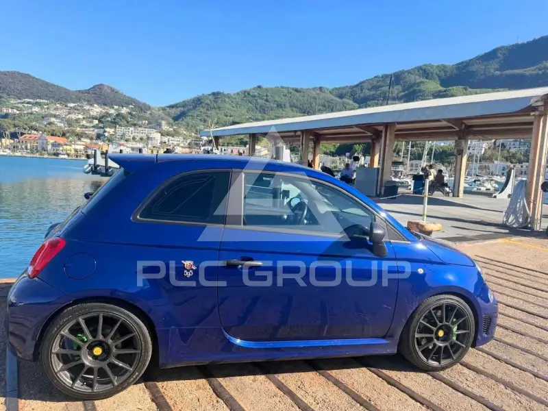 2016 Abarth 595