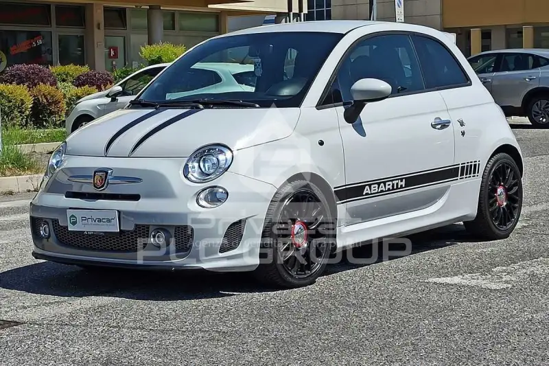 2016 Abarth 595