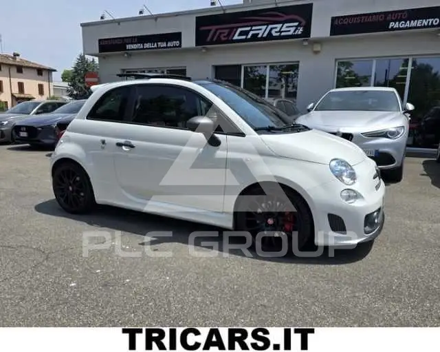 2016 Abarth 595
