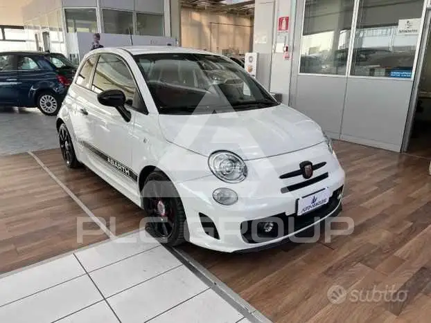 2016 Abarth 595