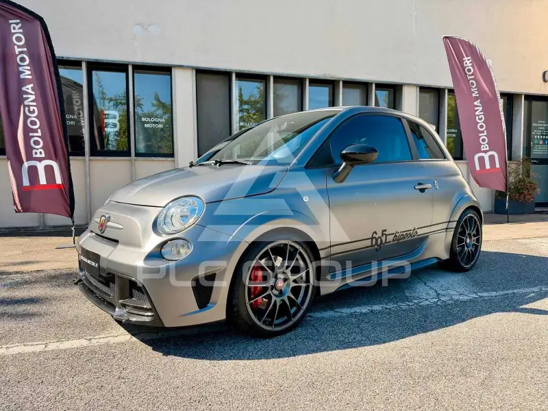 2016 Abarth 695