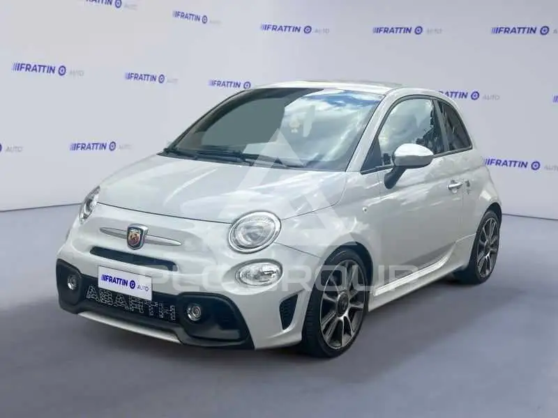 2016 Abarth 595