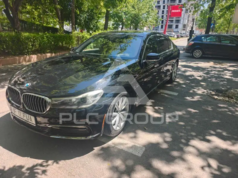 2016 BMW 740