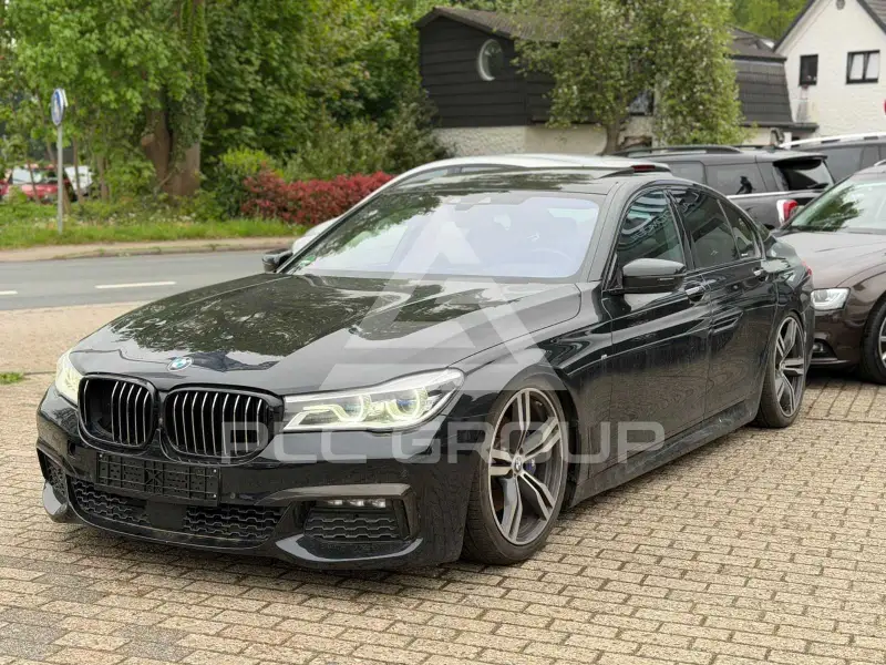 2016 BMW 740