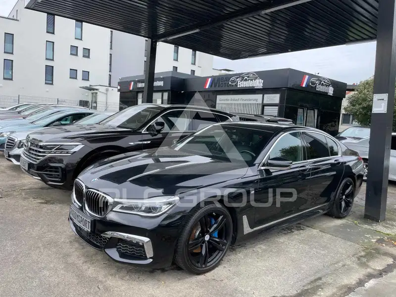 2016 BMW 740