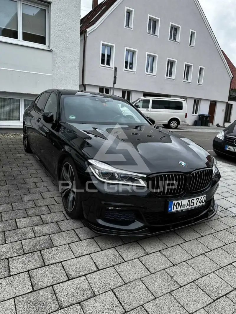 2016 BMW 740