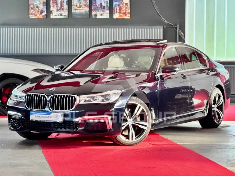 2016 BMW 750