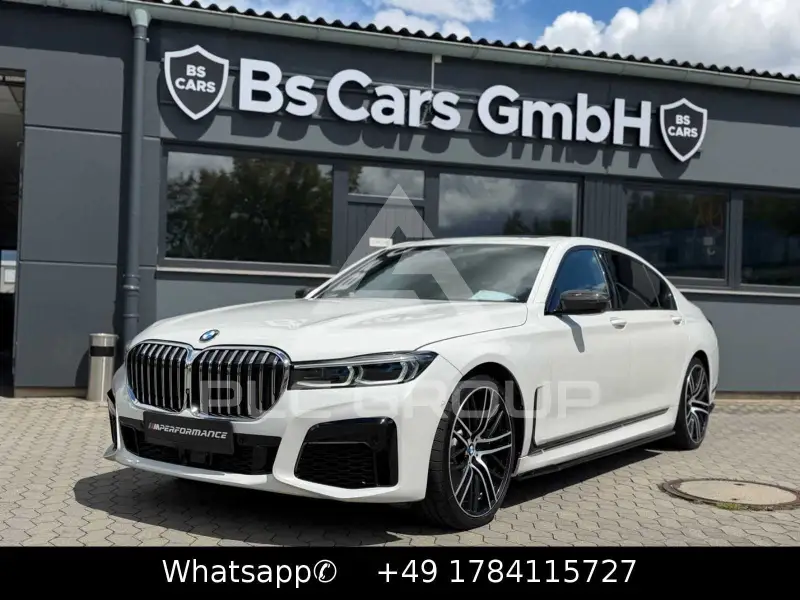 2016 BMW 750