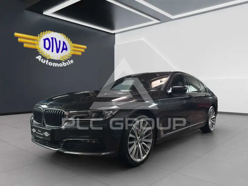 2016 BMW 750