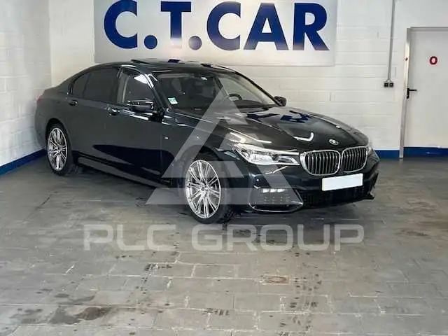 2016 BMW 750