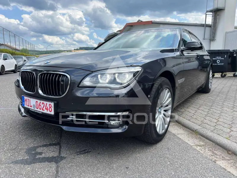2016 BMW 760