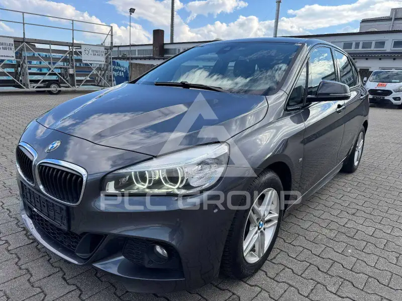 2016 BMW 220