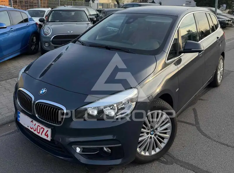 2016 BMW 220
