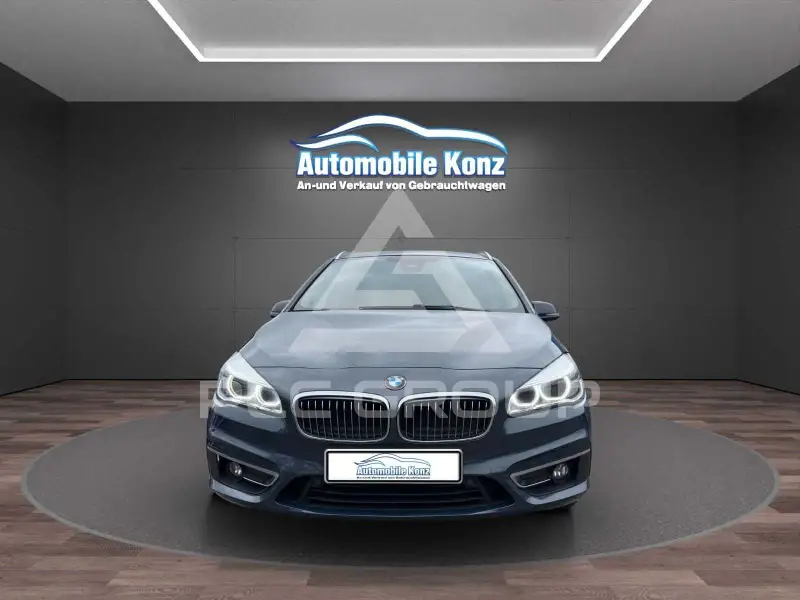 2016 BMW 220