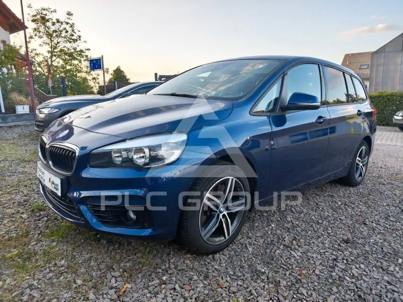 2016 BMW 220