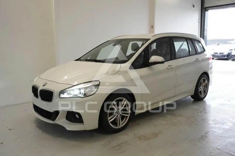 2016 BMW 220