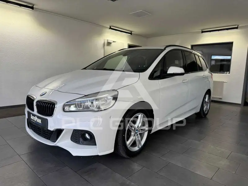 2016 BMW 220