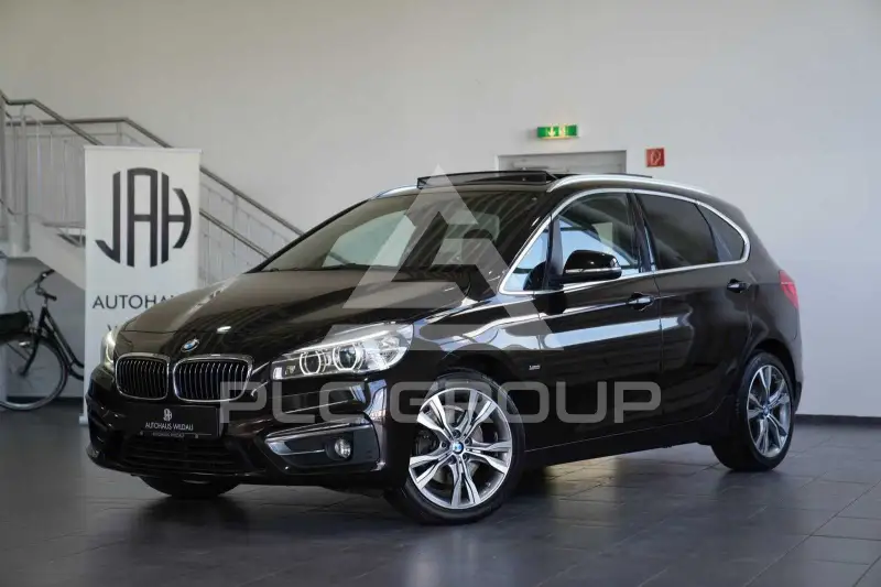 2016 BMW 220