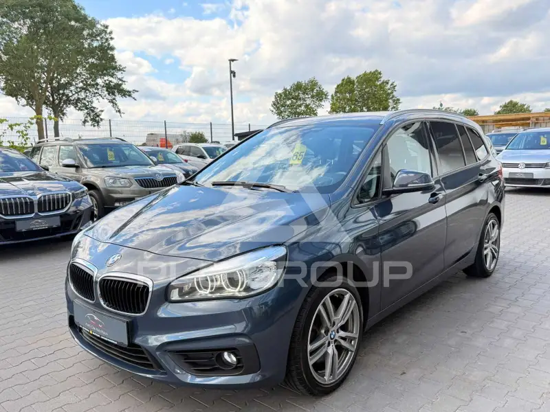 2016 BMW 220
