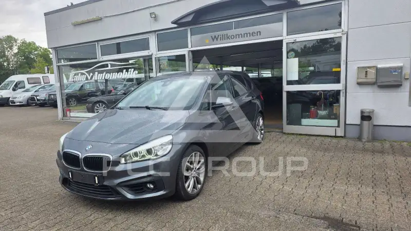 2016 BMW 220