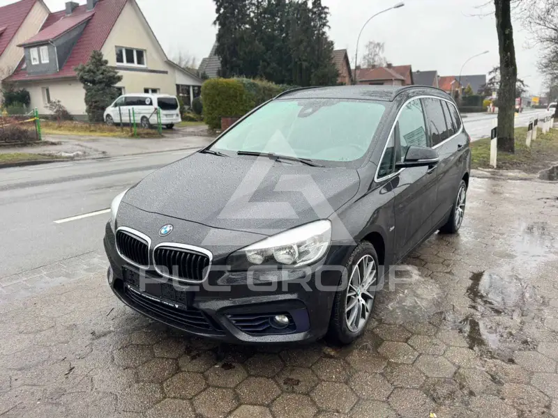 2016 BMW 220