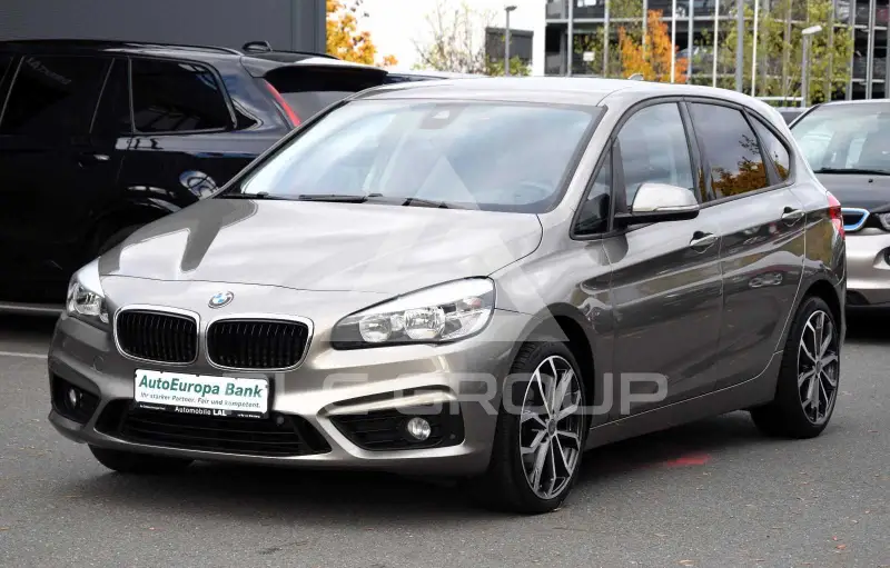 2016 BMW 220