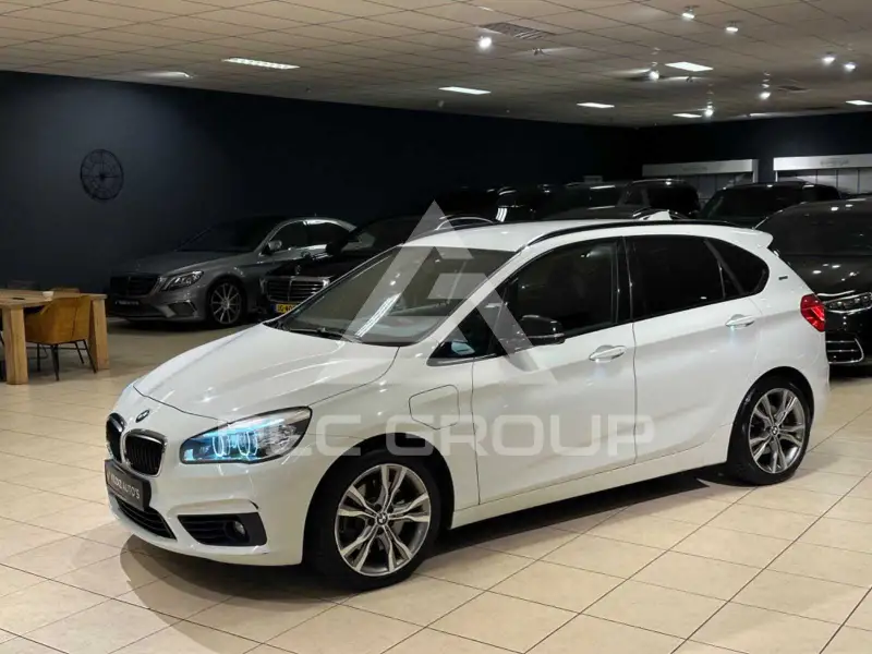2016 BMW 225